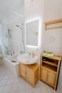 Ένα μπάνιο στο Auszeit Domizile +26 φωτογραφίες