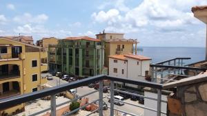 Γενική θέα στη θάλασσα ή θέα στη θάλασσα από  αυτό το ξενοδοχείο