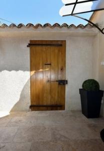 Fotografie z fotogalerie ubytování L'AMANDERAIE PISCINE PRIVEE à côté de LOURMARIN LUBERON v destinaci Cadenet + 35 fotografií