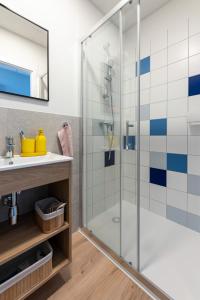 Koupelna v ubytování Sky Apartments