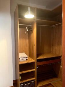 Galería fotográfica de Habitación en el centro con Baño en Santa Cruz de Tenerife 2 fotos más