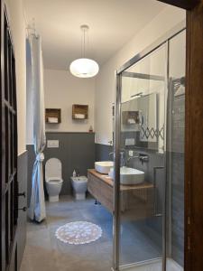 Ένα μπάνιο στο Il giardino di Chiara +40 φωτογραφίες