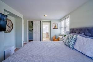 Ένα ή περισσότερα κρεβάτια σε δωμάτιο στο Riesling Room Old Town