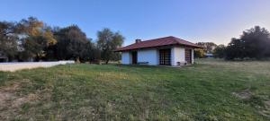 Το κτήριο όπου στεγάζεται  το ξενοδοχείο διαμερισμάτων