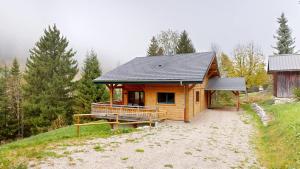 Το κτήριο όπου στεγάζεται  το σαλέ