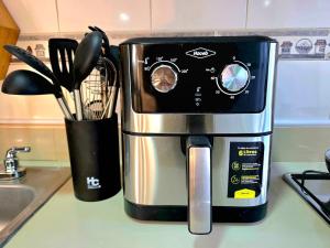 Η κουζίνα ή μικρή κουζίνα στο APUSHI with hammocks, close to the beach +42 φωτογραφίες