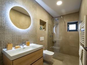 Koupelna v ubytování Apartments Severka - Jasná + 15 fotografií