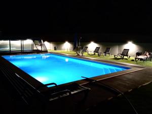 Bazén v ubytování Quinta Da Batoca nebo v jeho okolí + 3 fotografie