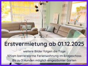 バート・ザクサにあるDer Fuchsbau - Ferienwohnung "Auszeit Harz" - 3 Hunde willkommen - eingezäunter Gartenのリビングルーム(ソファ、テーブル付) +15枚の写真