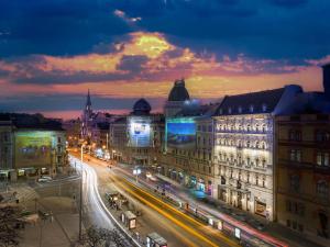 Nespecifikovaný výhled na destinaci Budapešť nebo výhled na město při pohledu z hotelu