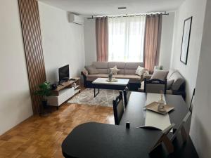 Un lugar para sentarse en APARTMAN KALA Dobrinja Sarajevo