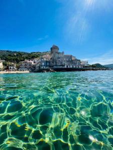 Φυσικό τοπίο κοντά σε αυτή η παραθεριστική κατοικία