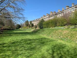 En have udenfor Luxury 1 bed apartment by Dover Castle spacious can sleep 4