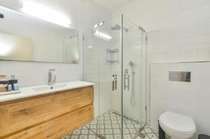 Galeriebild der Unterkunft הדירה באחוזת נח in ‘Ein Ya‘aqov