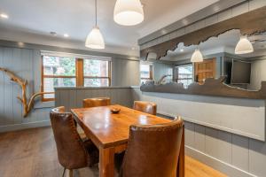 Gallery image of Cedar Crest-Stellars Jay Cottage 4 in Homewood