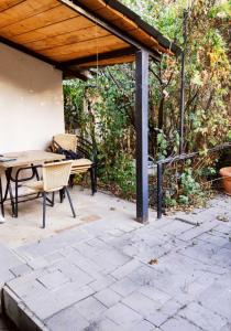 Un jardín fuera de Dzoraghbyur "Garden Paradise"