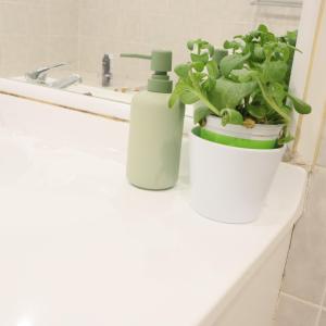 Φωτογραφία από το άλμπουμ του Queen room with shared bathroom σε Auburn