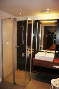 Ένα μπάνιο στο Stadthotel Bernstein