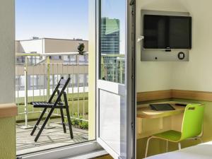 Μια τηλεόραση ή/και κέντρο ψυχαγωγίας στο ibis budget Berlin Kurfürstendamm - neu renoviert