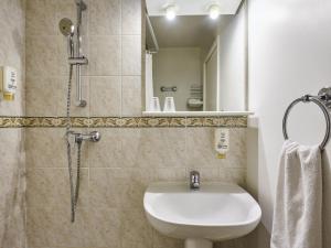 Koupelna v ubytování Aparthotel Adagio Access Nice Garibaldi + 78 fotografií
