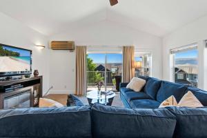 Χώρος καθιστικού στο Crescent Bay Condo 207 - Alice Lodging +28 φωτογραφίες