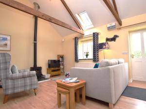 Ruang duduk di 1 Bed in Padstow 75736