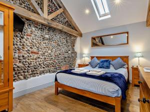 Voodi või voodid majutusasutuse 2 Bed in Winterton on Sea 29236 toas