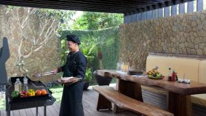 チャングーにあるVilla Hanaの男