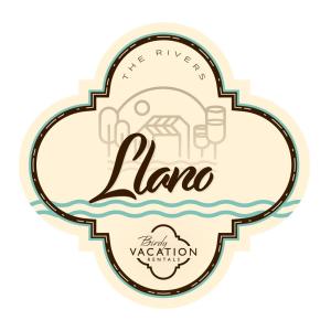 a label for a tavern with the malta label at Llano - A Birdy Vacation Rental in Fredericksburg