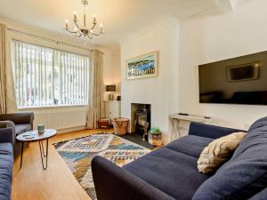Posezení v ubytování 4 Bed in Aberporth 93783