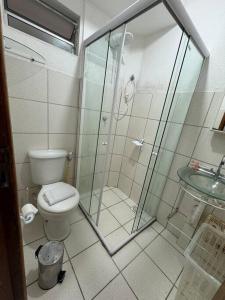 Un baño de Apartamento Completo