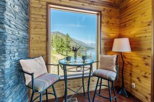 シェランにあるConstellations Lake House at Chelan - Alice Lodgingのギャラリーの写真 +38枚の写真