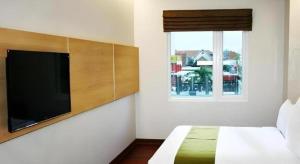 Μια τηλεόραση ή/και κέντρο ψυχαγωγίας στο Sub City Hotel