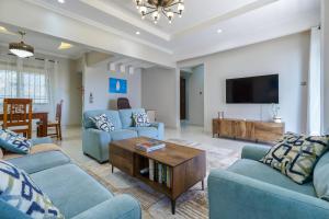 Billede fra billedgalleriet på Zuri's Luxurious Oceanview Penthouse, Meters from the beach i Shanzu