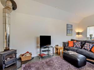 Et tv og/eller underholdning på 1 Bed in Clovelly 42182