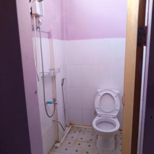 Ένα μπάνιο στο Avocados homestay