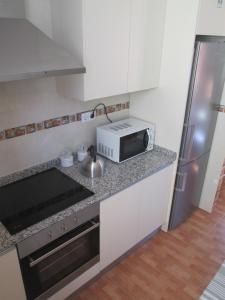 Kjøkken eller kjøkkenkrok på Why Not? Guest House Espinho
