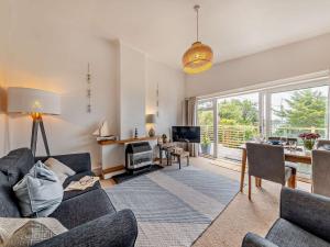 Posezení v ubytování 2 Bed in Aberdovey 91946