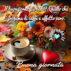 a cup of coffee and a bouquet of flowers at osteria il Becco Fine affittacamere in Cumignano sul Naviglio