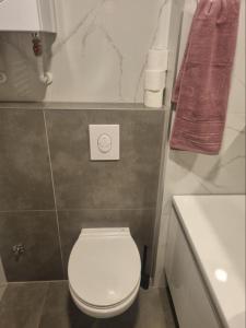 Ένα μπάνιο στο Apartman Sunce