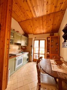 Η κουζίνα ή μικρή κουζίνα στο Casa Bianca