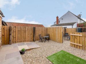 Patio nebo venkovní prostory v ubytování 1 bed in Hornsea 85722 + 5 fotografií