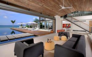 Χώρος καθιστικού στο Villa Amarelo