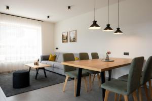 Posezení v ubytování milu Apartments - Fiss