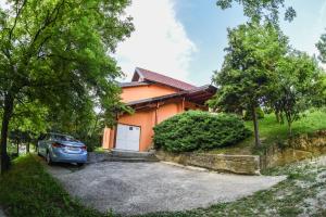 Vonkajšia záhrada v ubytovaní Villa Lorena