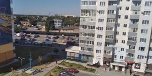 Fotografie z fotogalerie ubytování Двокімнатна квартира у мікрорайоні Садовий Мережа Alex Apartments Документи для відряджень ФОП 3 група v destinaci Shcherbani