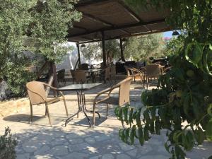 Patio nebo venkovní prostory v ubytování Hani Inn