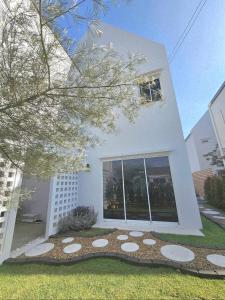 Budova, kde se vila nachází