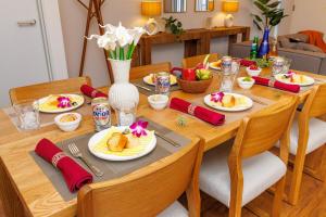 Φαγητό σε αυτή η παραθεριστική κατοικία ή κάπου εκεί κοντά