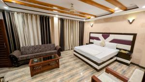 Fotografie z fotogalerie ubytování Paras Continental Hotel v destinaci Nārān